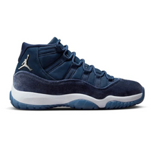 Load image into Gallery viewer, Jordan 11 Midnight Navy
