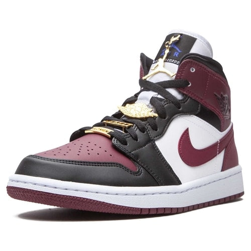 Jordan 1 Mid SE Gold Pendants